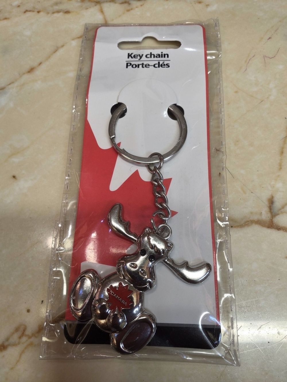 NWT Canada Souvenir Moose Metal Keychain
